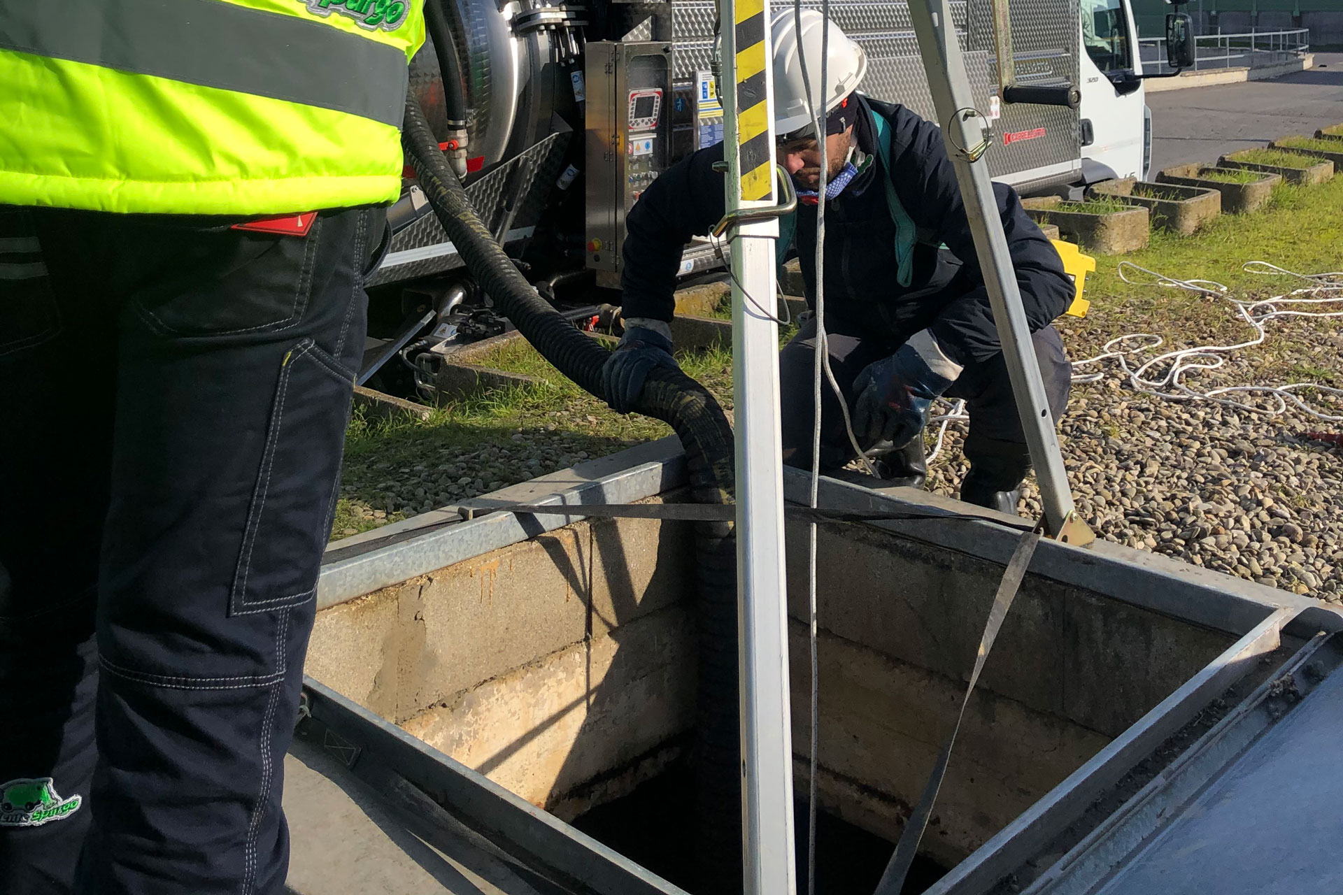 Lavori in spazi confinati Prato, Empoli, Firenze: Cos'è cosa si intende