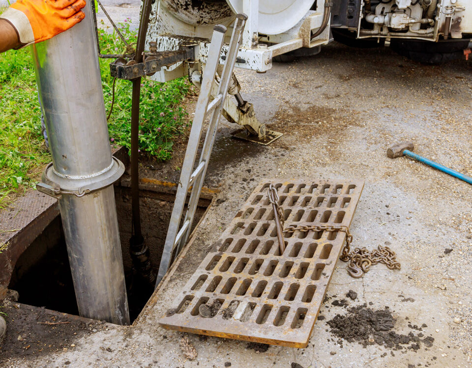 Riparazione o Sostituzione Di Una Fossa Biologica: Cosa Fare?