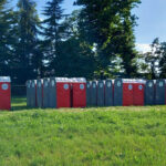 I Bagni Chimici Mobili: Una Soluzione Versatile per Eventi, Cantieri e Altro